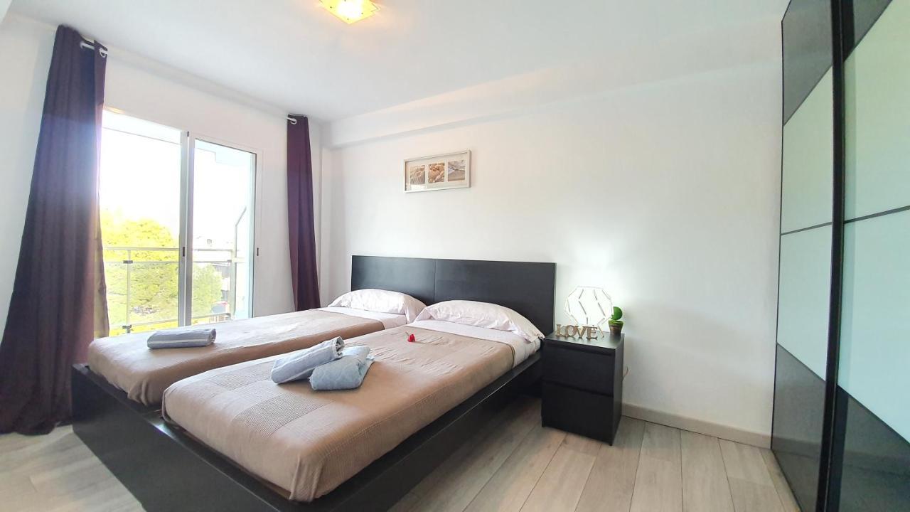 Adam'S Flat Corazon De Salou Apartment Ngoại thất bức ảnh